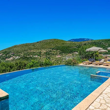 Hlazeika By Skala (Kefalonia)